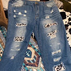 Leopard patch jeans